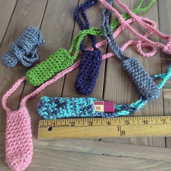 Handmade Crochet Lipgloss Lip Balm Chapstick Cozy Cover - Picture 8 of 9